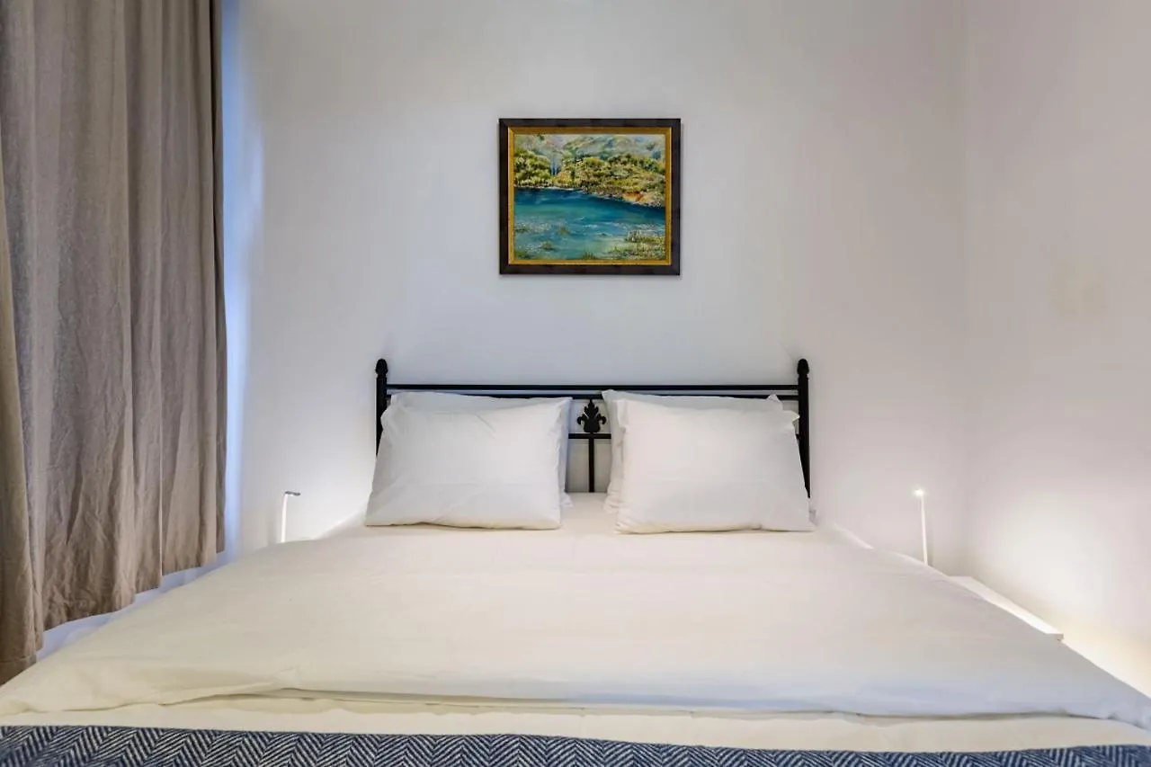 Vibrant Flat In Cihangir With Central Location 이스탄불 0*,